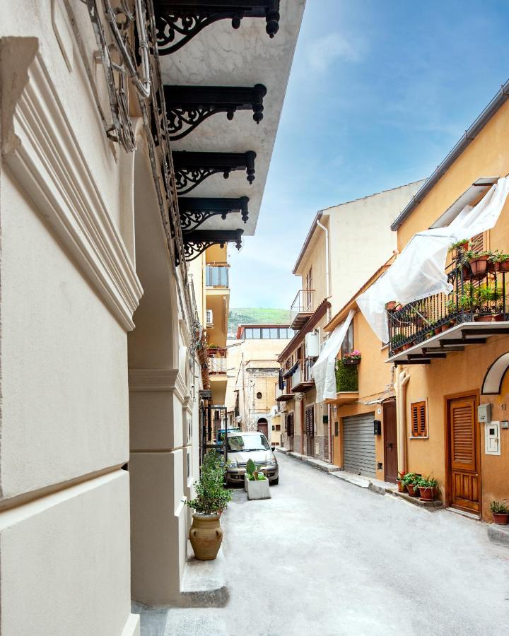 Palazzo Al Carmine Hotel Monreale Buitenkant foto