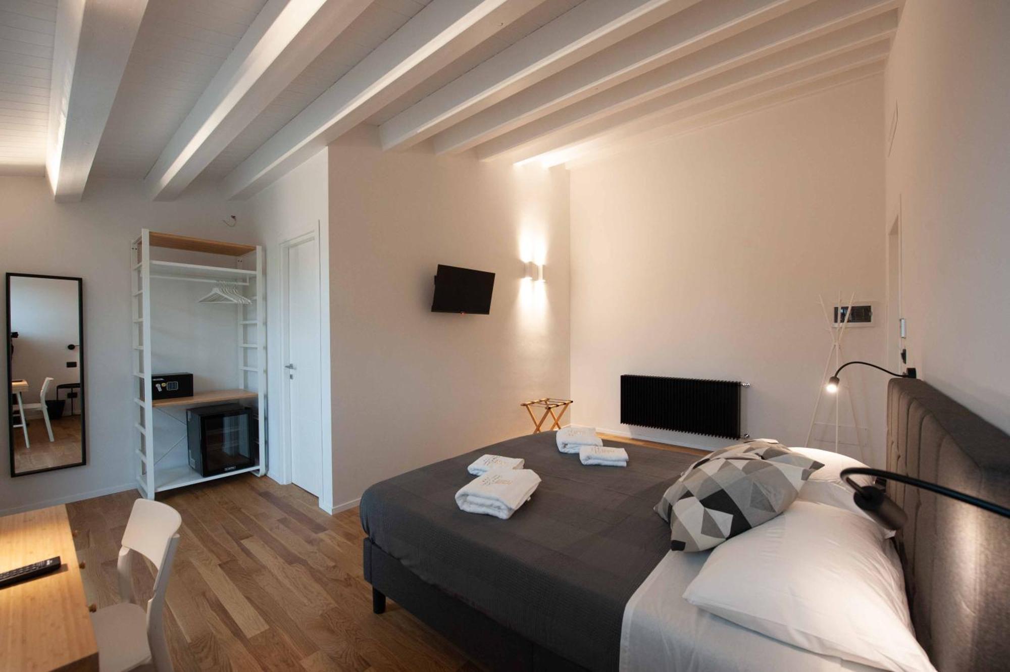 Palazzo Al Carmine Hotel Monreale Kamer foto
